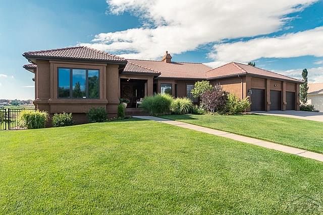 1st image of 4304 Saint Andrews Dr