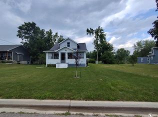 174 Canfield St, Milan, MI 48160