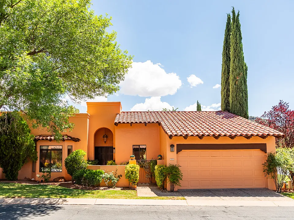 29 Rim Trail Cir