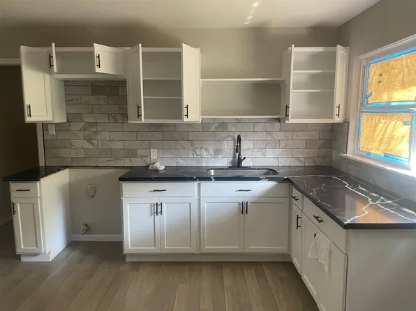 13306 Force St, Houston, TX 77015