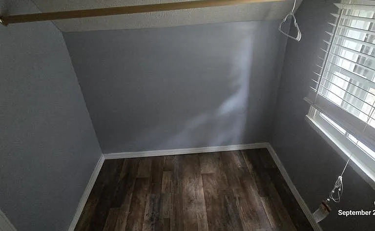 214 Sharon Ave — Photo 13