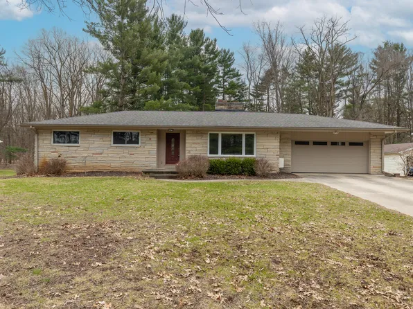 5097 Merriman Rd, Jackson, MI 49201