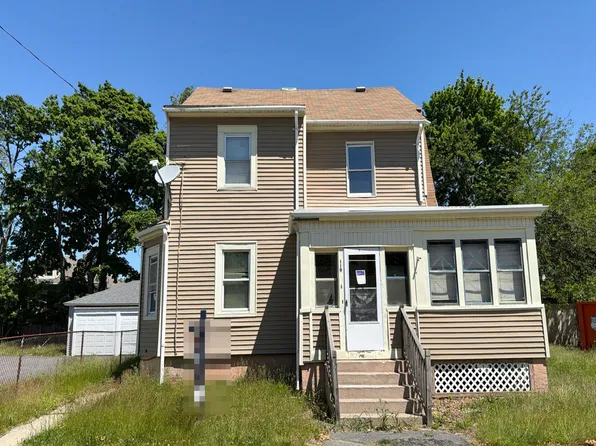 119 Massachusetts Ave, Providence, RI 02905