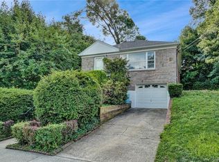 21 Vernon Ave, Yonkers, NY 10704