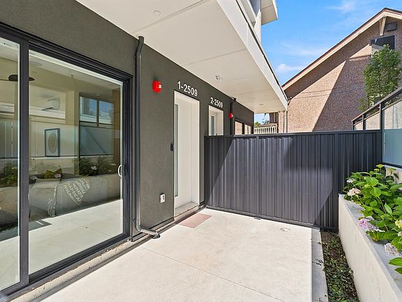 4th image of 2509 Kitchener St #1