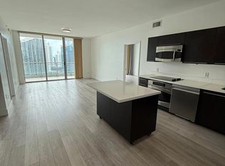 90 SW 3rd St APT 3912, Miami, FL 33130