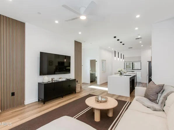 4220 N 32nd Street Unit 37, Phoenix, AZ 85018
