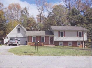 111 Scott Dr, Seneca, SC 29678