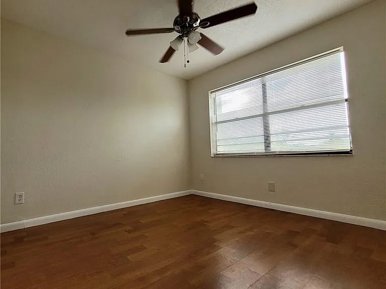 11096 Royal Palm Blvd — Photo 10