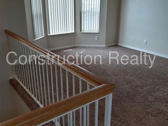 4th image of 3009 S Spinner Ln