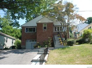 9 N Lawrence Ave, Elmsford, NY 10523