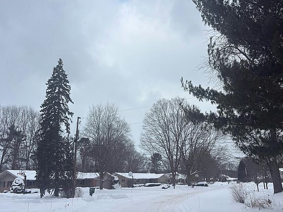 5th image of 3559 Crestview Rd