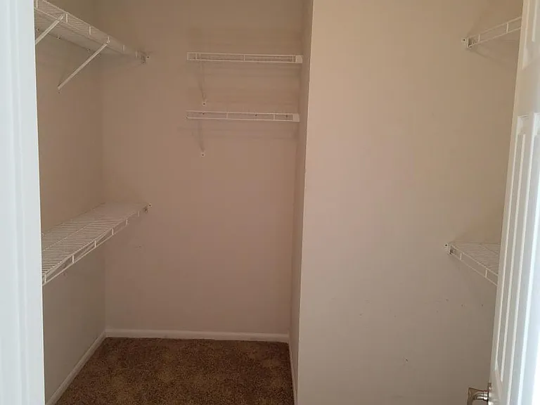 14613 Locust St — Photo 8