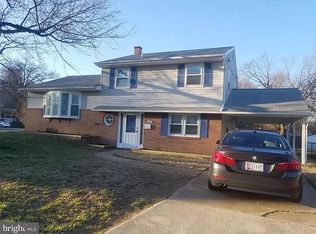 359 Fleagle Rd, Glen Burnie, MD 21061