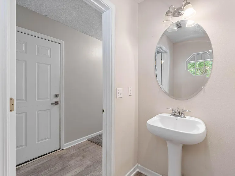 183 Swaying Pine Ct — Photo 13