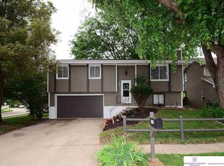 6306 N 115th Cir, Omaha, NE 68164