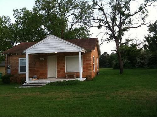 1st image of 2307 Liberty Ln