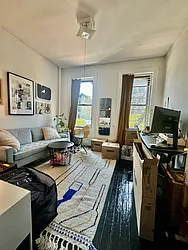Rented by SIMPLR