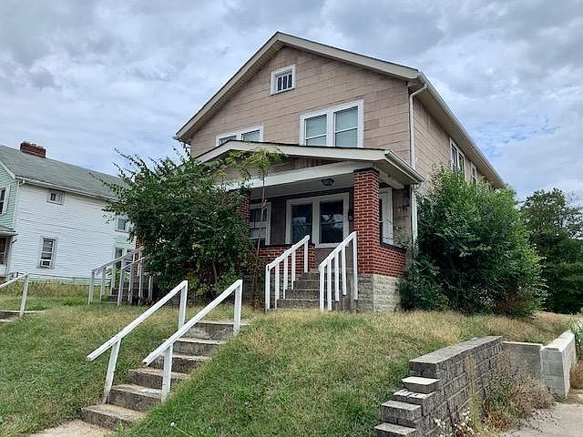 1st image of 736 Seymour Ave #38