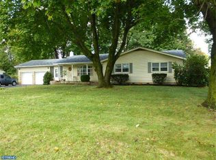 43 Federal City Rd, Ewing, NJ 08638