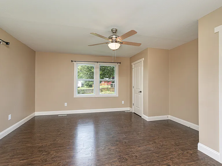 3049 S Parkview Ave — Photo 11