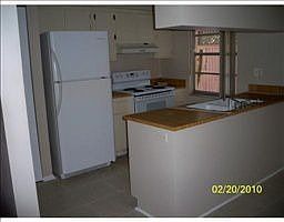 1st image of 1627 Amberglen Dr