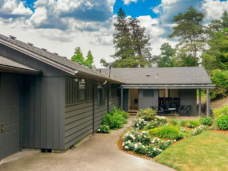 7725 SW Miner Way — Photo 30