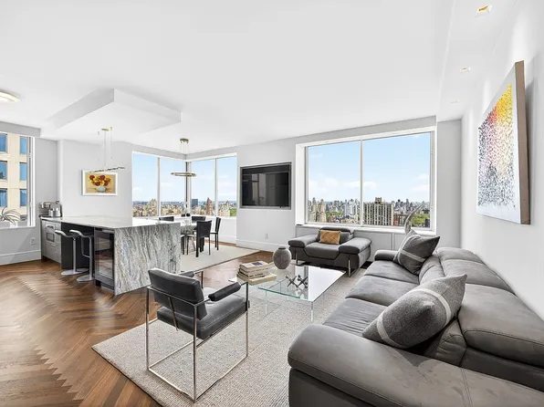 200 Riverside Blvd APT 43C, New York, NY 10069