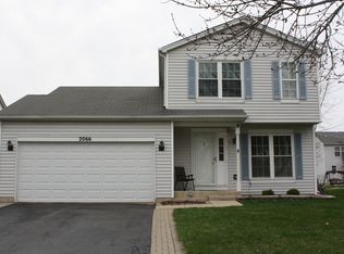 2066 Kentland Dr, Romeoville, IL 60446
