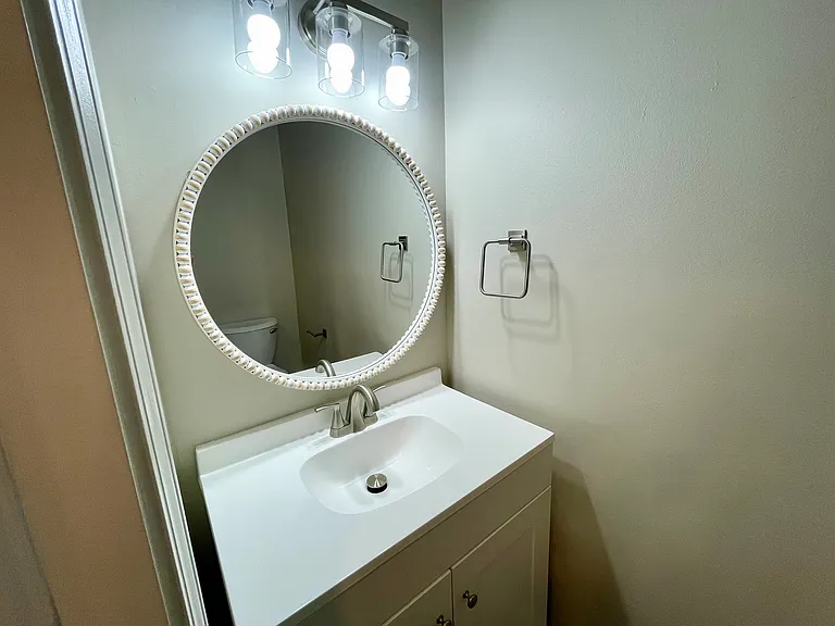 40 Terrace Ct — Photo 15
