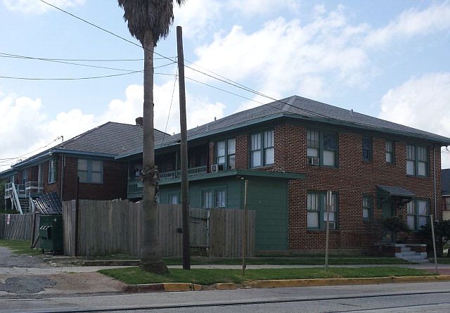 1st image of 2101 Bernardo De Galvez Ave