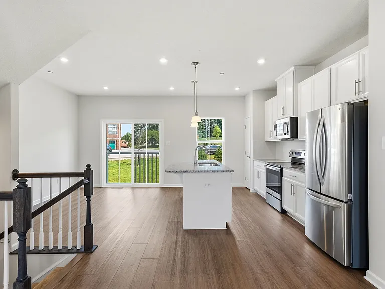 233 Chesna Dr — Photo 24