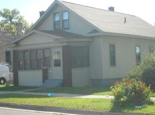 248 W Edgewater St, Portage, WI 53901