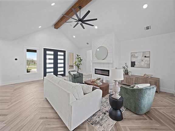 5th image of 145 Cartwright Rd
