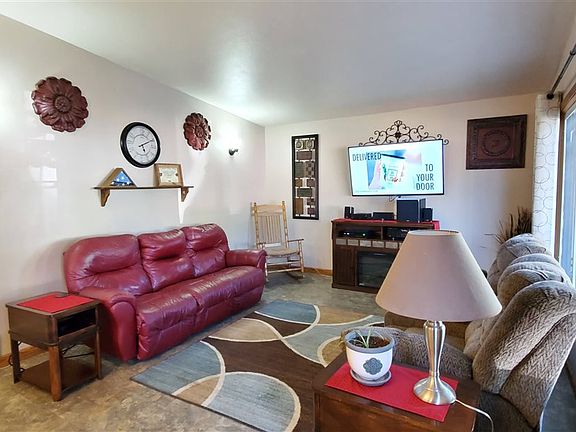 4th image of 2505 Skyline Dr NW