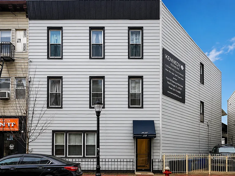 518 Paterson Plank Rd — Photo 7