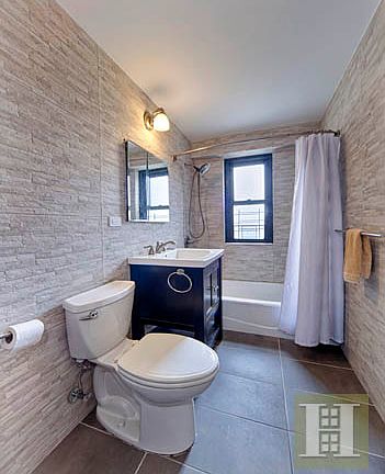 5th image of 417 Grand St APT D607
