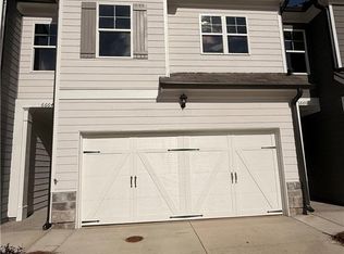 6660 Parsons St, Flowery Branch, GA 30542