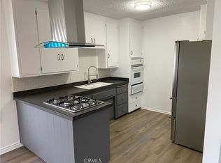 14275 Dickens St #11, Sherman Oaks, CA 91423