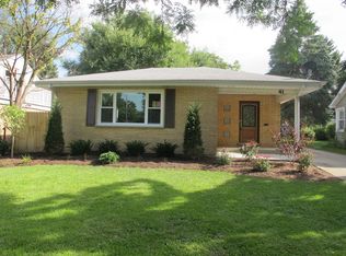 41 E Madison St, Villa Park, IL 60181