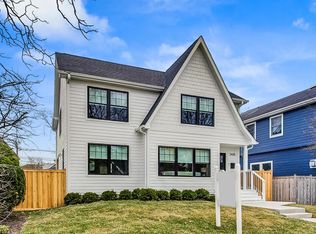 2435 Cowper Ave, Evanston, IL 60201
