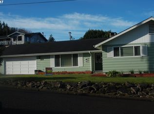 859 View Ave, Reedsport, OR 97467