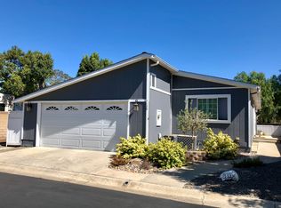 1129 Cottontail Rd, Vista, CA 92081