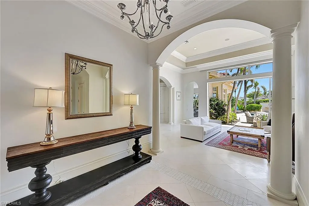 4 bed, 5.5 bath, 4869 sqft, $30,000 — Photo 1