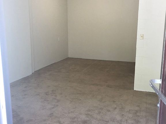 5th image of 920 SE Midway Blvd #2