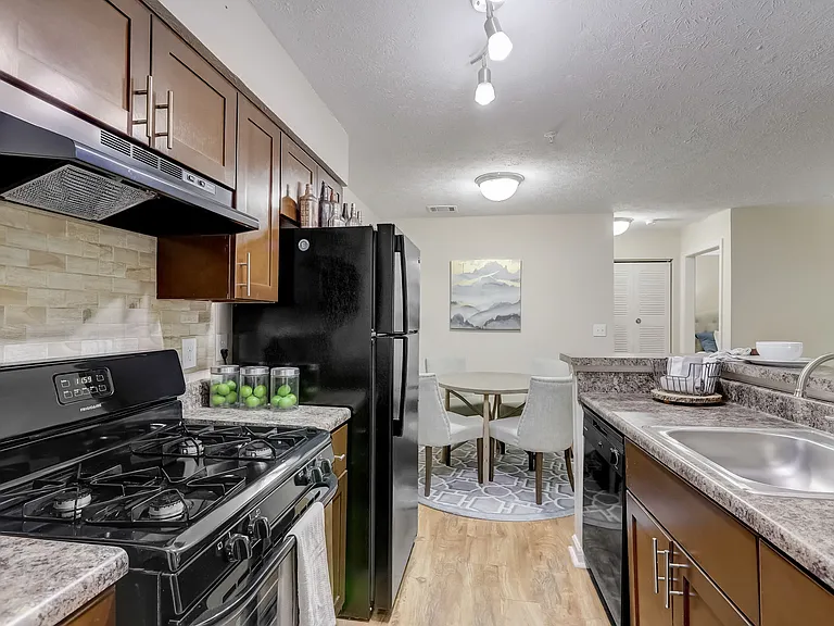 Legacy Interior - Wynnwood Vinings Apartments