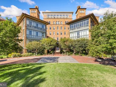 2425 L St NW APT 302, Washington, DC, 20037