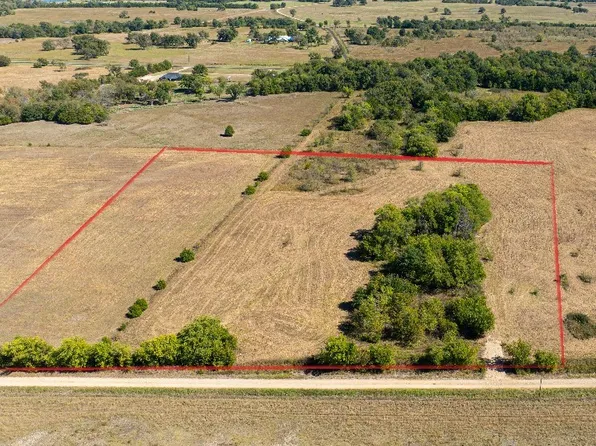 10 County Road 25150 E, Roxton, TX 75477