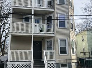 102 Williams Ave, Lynn, MA 01902