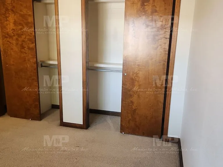 1624 Azalea Dr #1 — Photo 9